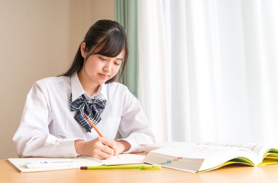 黒岩塾では不登校の生徒様の学習も確かな技術でしっかりとサポートします